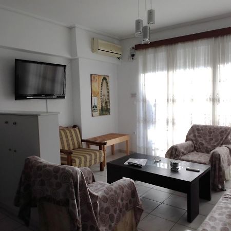 Suite Home Athene Buitenkant foto